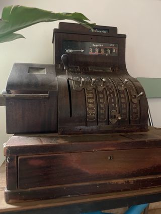 Caja Registradora Antigua National