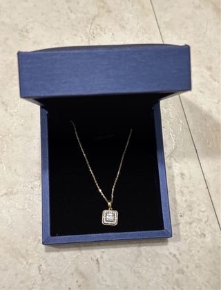 Collar de oro 18K con diamantes naturales