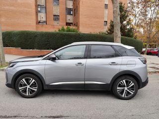 Peugeot 3008 Hybrid 4WD 300 e-EAT8 Allure