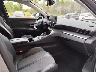 Peugeot 3008 Hybrid 4WD 300 e-EAT8 Allure