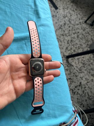 Apple Watch Serie 4 Negro/Oro Rosa