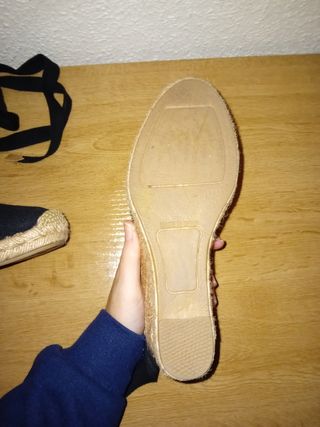 Sandalias cuña esparto mango negras