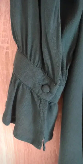 Vestido verde manga comprida Tam 36