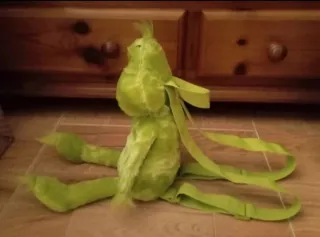 Mochila peluche Grinch (2 en 1) Exclusiva! (NUEVA)