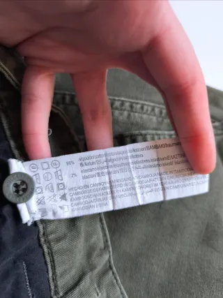 Pantaloni Pull&Bear verde militare Taglia M