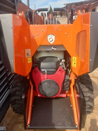 Mini pala cargadora WorkyQuad SSD22