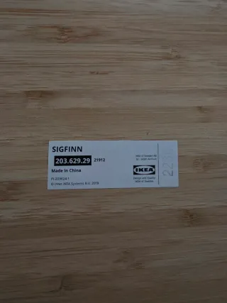 Soporte de madera para monitor. Sigfinn Ikea