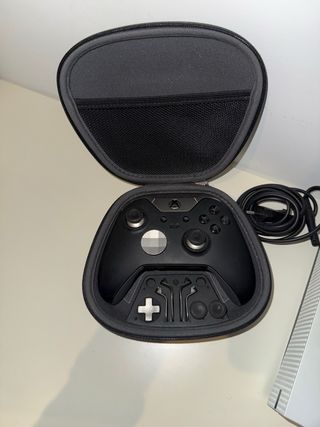 Xbox One S + Mando Élite 1