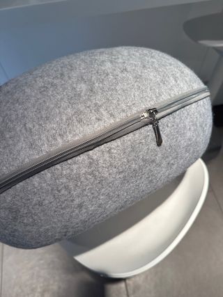 Casita para gato tipo huevo