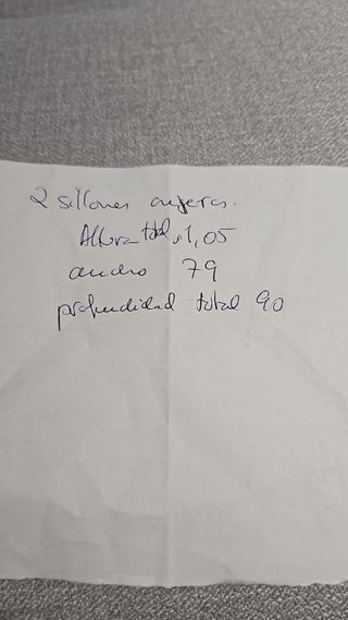 Pareja Sillones Orejeros Tela y Madera