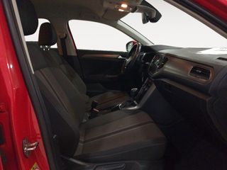 Volkswagen T-Roc Advance