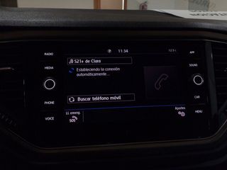 Volkswagen T-Roc Advance