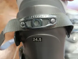 Botas SALOMON COMFORT 24.5 +esquís por 110€