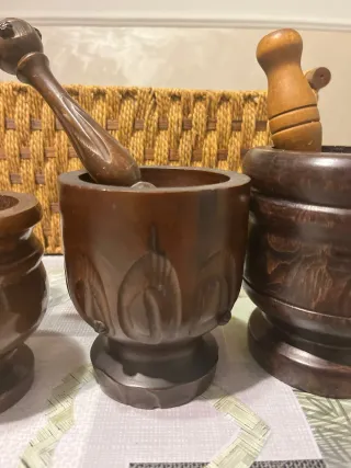 Mortaio e pestello in legno 20 l'uno