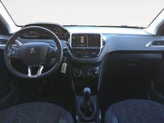 Peugeot 2008 Signature