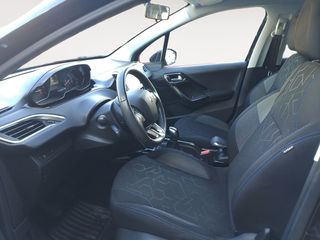 Peugeot 2008 Signature