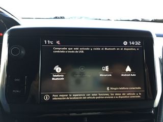 Peugeot 2008 Signature