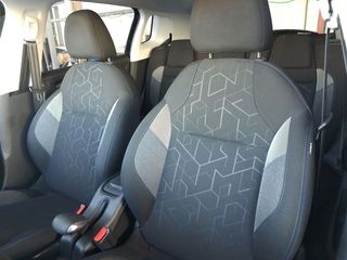 Peugeot 2008 Signature