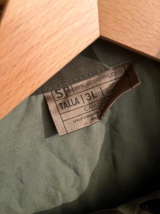 Traje militar español de invierno, está acolchado