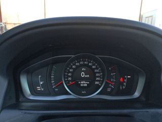 Volvo XC60 D4 Momentum AWD