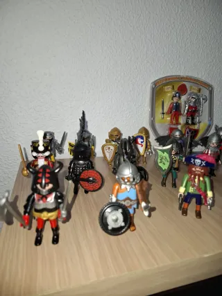 Lote Figuras Playmobil Guerreros Medievales
