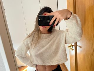 Jersey beige hombros descubiertos