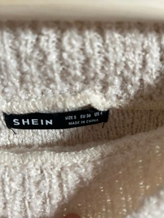 Jersey beige hombros descubiertos