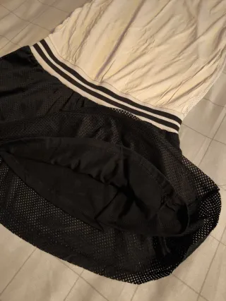 Vestito tipo cheerleader floreale bianco nero S/M