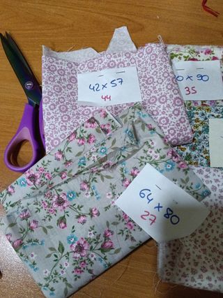 Retales de tela estampada
