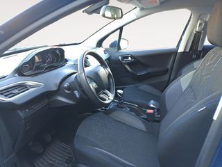 Peugeot 2008 Signature