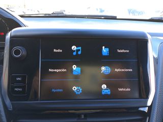 Peugeot 2008 Signature