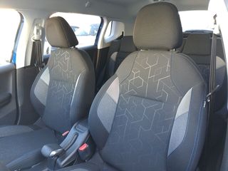 Peugeot 2008 Signature