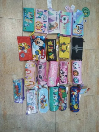 Lote estuches infantiles