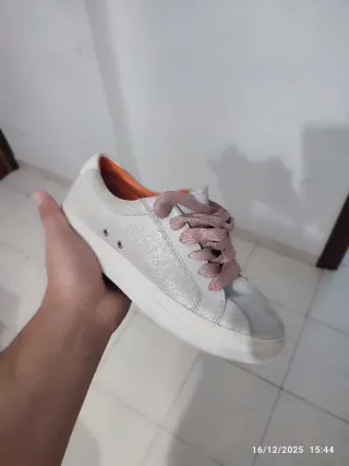 Zapatillas Mujer Blancas y Rosas