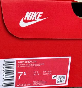 Nike Shox R4 Black Max Orange / Talla 38.5