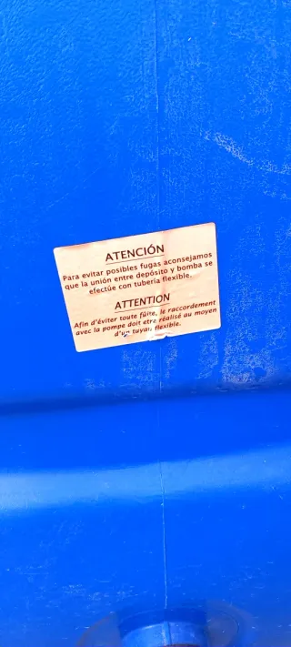 Bidón depósito azul