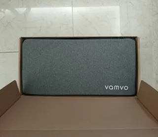 PANTALLA DE PROYECCIÓN PORTÁTIL 100" CON TRÍPODE.