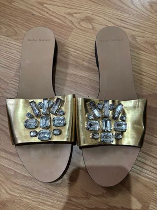 Sandalias Zara Talla 37 Doradas