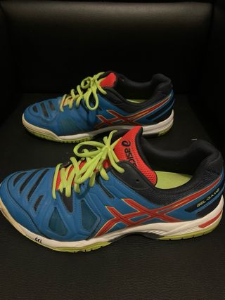Zapatillas Asics Azul y Rojo pádel Gel