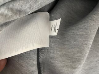 Conjunto Nike Tech Gris