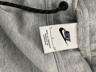 Conjunto Nike Tech Gris