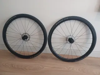 Ruedas Gravel y Ciclocross Giant