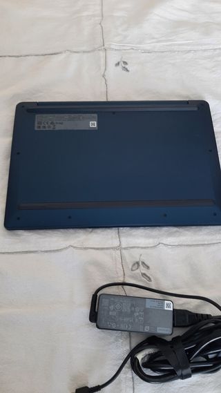Portátil Lenovo IdeaPad Slim 3 Chromebook 14