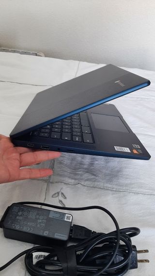 Portátil Lenovo IdeaPad Slim 3 Chromebook 14