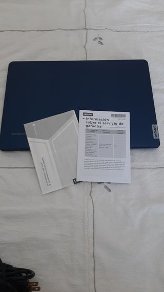 Portátil Lenovo IdeaPad Slim 3 Chromebook 14