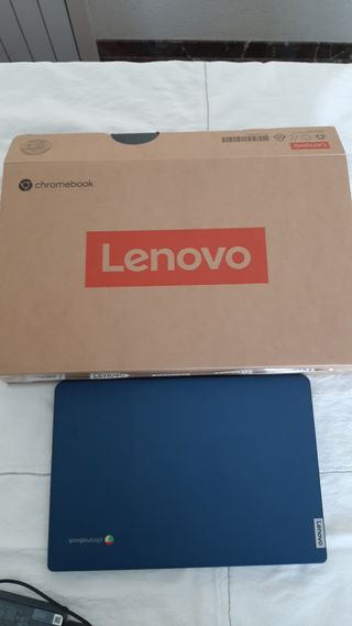 Portátil Lenovo IdeaPad Slim 3 Chromebook 14