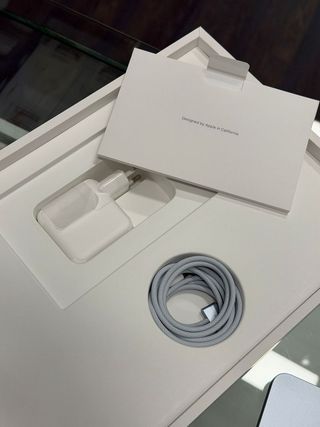 MacBook Air M4 13 512GB AZUL NUEVO