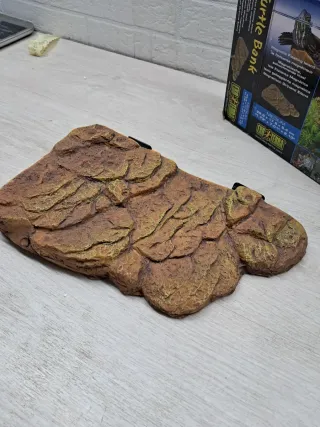 Exo Terra Isla Tortuga Magnética Mediana