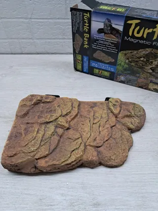 Exo Terra Isla Tortuga Magnética Mediana