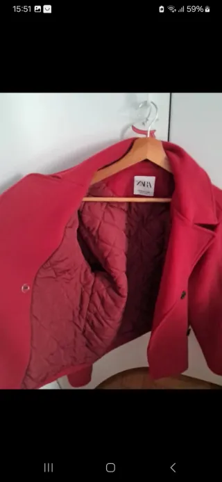 Abrigo corto rojo Zara Talla 13/14